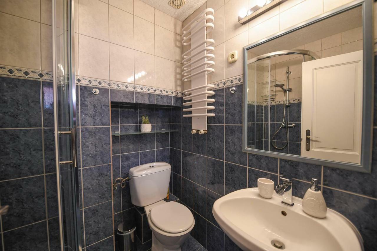 Moretti Apartman Apartment Eger Exterior photo